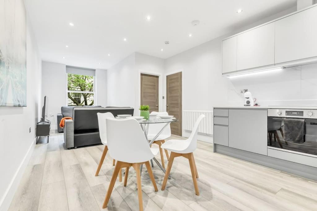 Wow Abbey Road Apartment - Sleeps Up To 8 런던 외부 사진